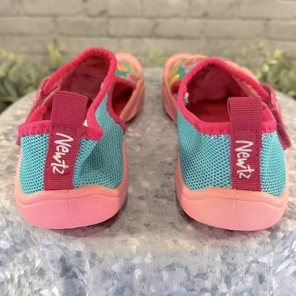 NEWTZ Pink&Blue Citrus Watershoes Rubber BumpToe Summer Play Shoes Girls 4/5 New - Picture 5 of 11